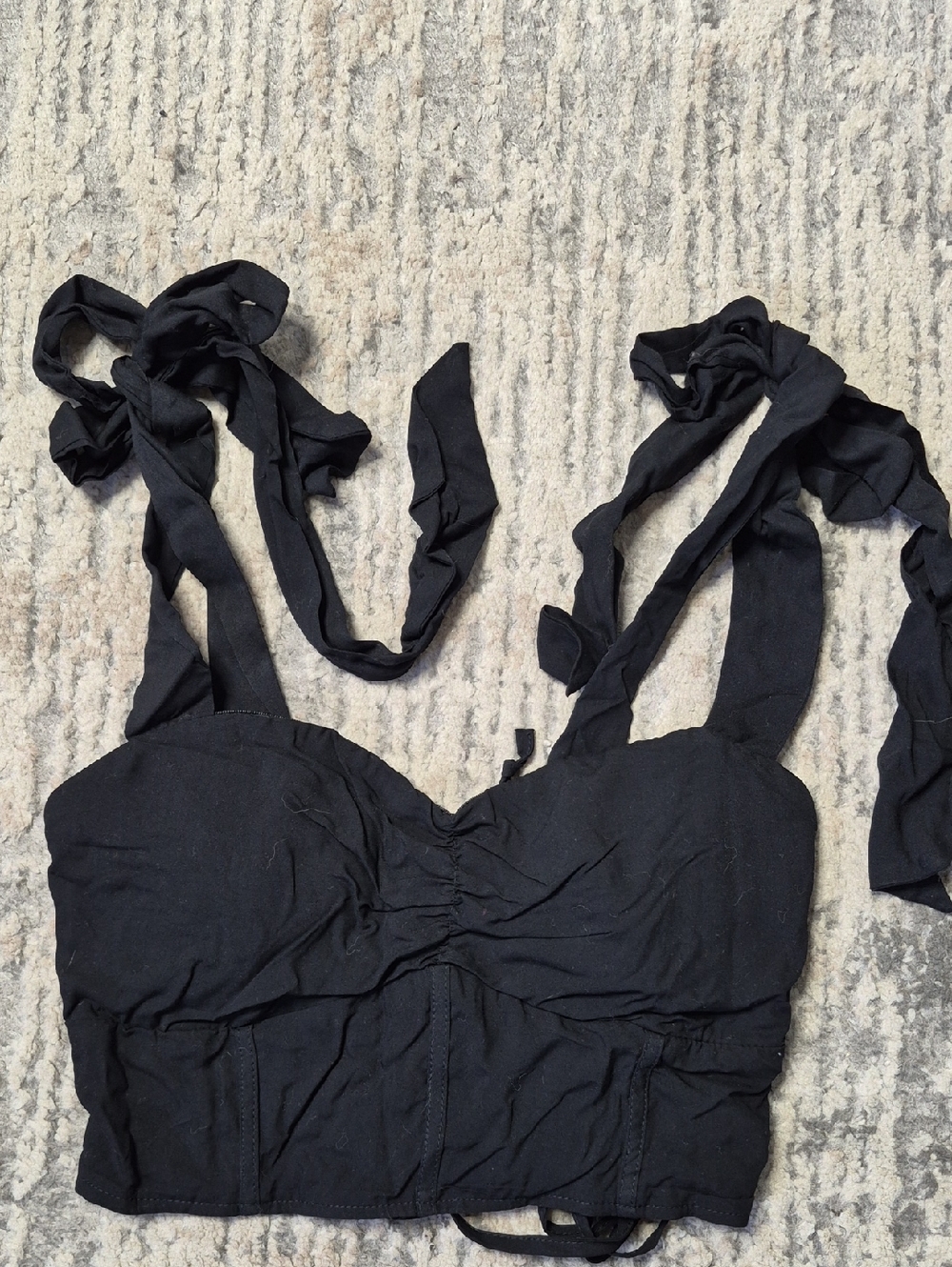 Forever 21 Black Tie-Shoulder Crop Tank Size M Festival Goth Cottagecore